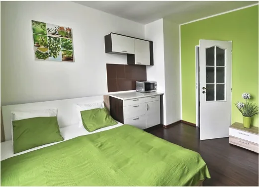 Dvoulůžkový apartmán s manželskou postelí